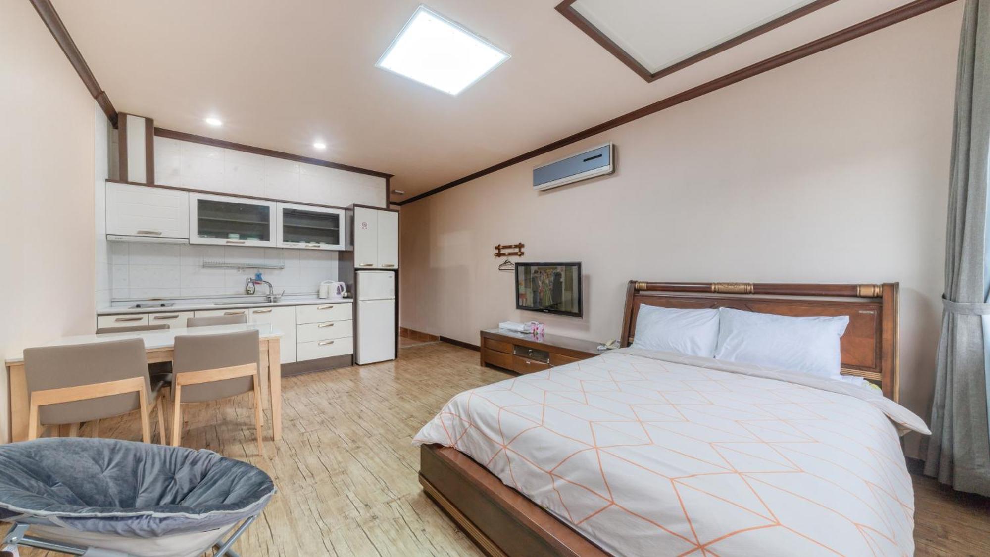 Grim Resort Jeju Bagian luar foto